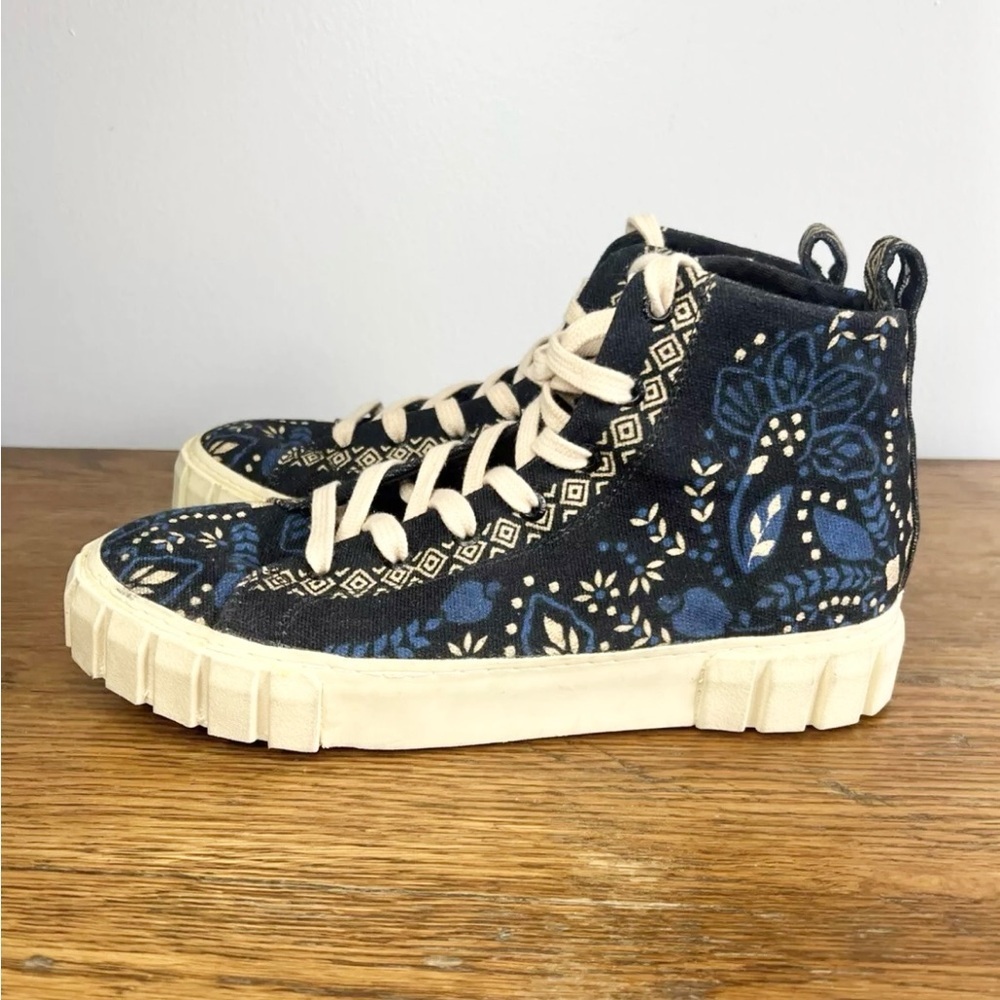 FARM Rio Navy Floral High-Top Sneakers with Cream Laces - Picture 5 of 8